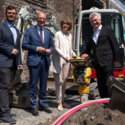 Weiße Flecken werden geschlossen: 33 Millionen Euro für Glasfaseranbindung – Köln baut Spitzenposition weiter aus 2