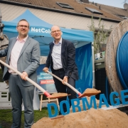 Spatenstich in Dormagen: NetCologne bringt eigenes Glasfasernetz nach Zons 1 Spatenstich in Dormagen: NetCologne bringt eigenes Glasfasernetz nach Zons 1